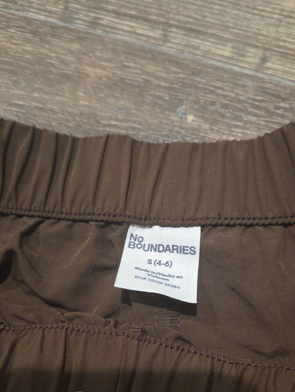 NWT SMALL NOBO TRACK SHORTS - Picture 2 of 4